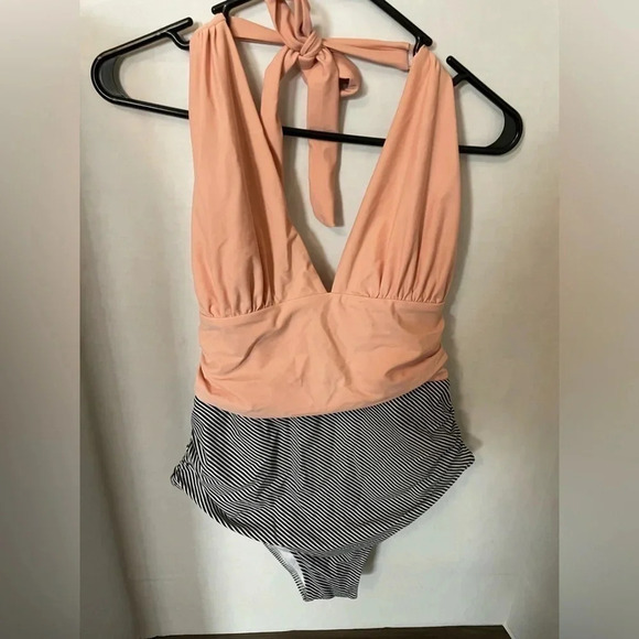 Cupshe One Piece Tie Halter Swimsuit Striped Bottom Orange Black Size XL - Picture 7 of 8